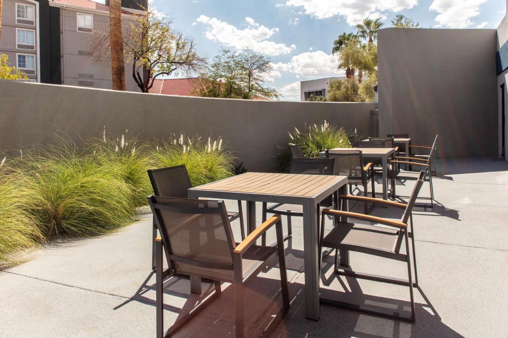 Hampton Inn Las Vegas/Summerlin מראה חיצוני תמונה